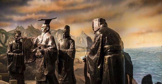 这三个人死后被后人骂了上千年,其中一个的功绩至今都很难超越