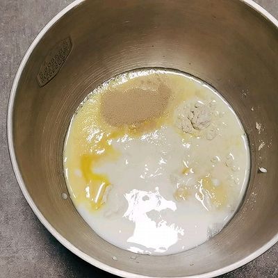 30g糖|黑芝麻酸奶土司