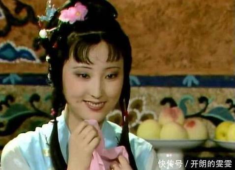 遗产@贾府到底贪没贪林黛玉的遗产,从她身边这两个随从就能看出来