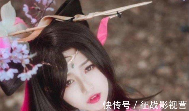 貂蝉|05后初中生COS貂蝉,却被“火焰袜”抢镜,网友:发育太肥了