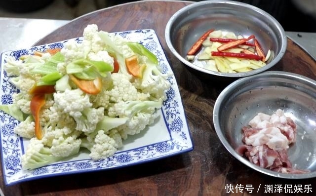 正确|炒花菜有人焯水,有人过油,有人直接炒,这才是最正确的家常做法