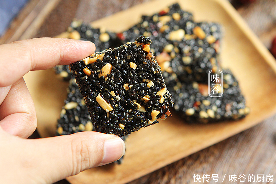 中薪|小寒至,冬已深,多吃这5种黑色食物,补足营养,防寒保暖很关键