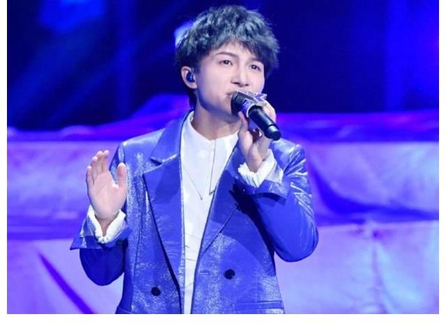 余空|《好声音2021》多次cue周深后，学员再提周深，疑似蹭热度引反感