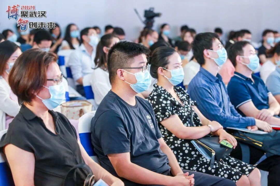 科研|年薪最高超60万！为招才，武汉很拼