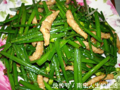 维生素韭菜尽量少吃,最好不吃,知道为什么吗早知早好