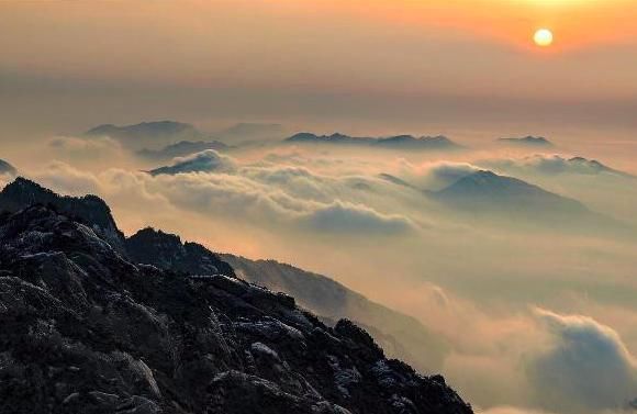 王安石$王安石这首诗可以不会背,但一生至少要读一次,蕴含大智慧