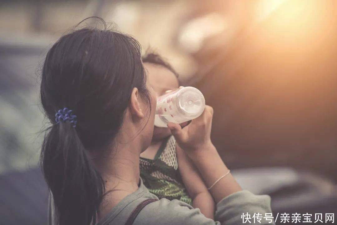 哺乳期|“哺乳期的自己，像个工具人”