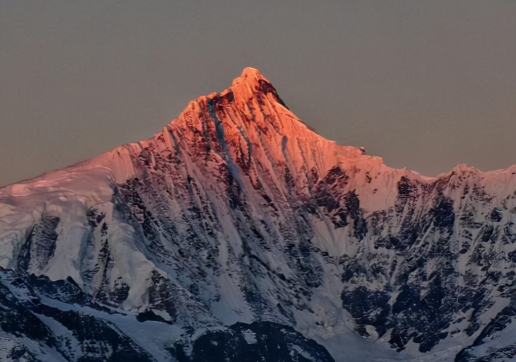 遇难|30年前，17人攀登梅里雪山，当地住民先反对后诅咒，登山队全遇难