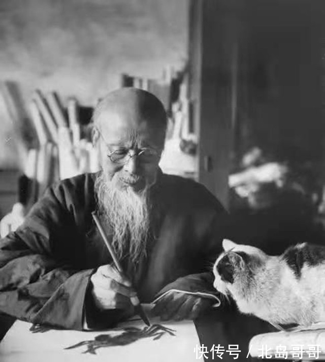 婢女@56岁齐白石看上朋友家18岁保姆,为示好送画一幅,如今拍价9200万