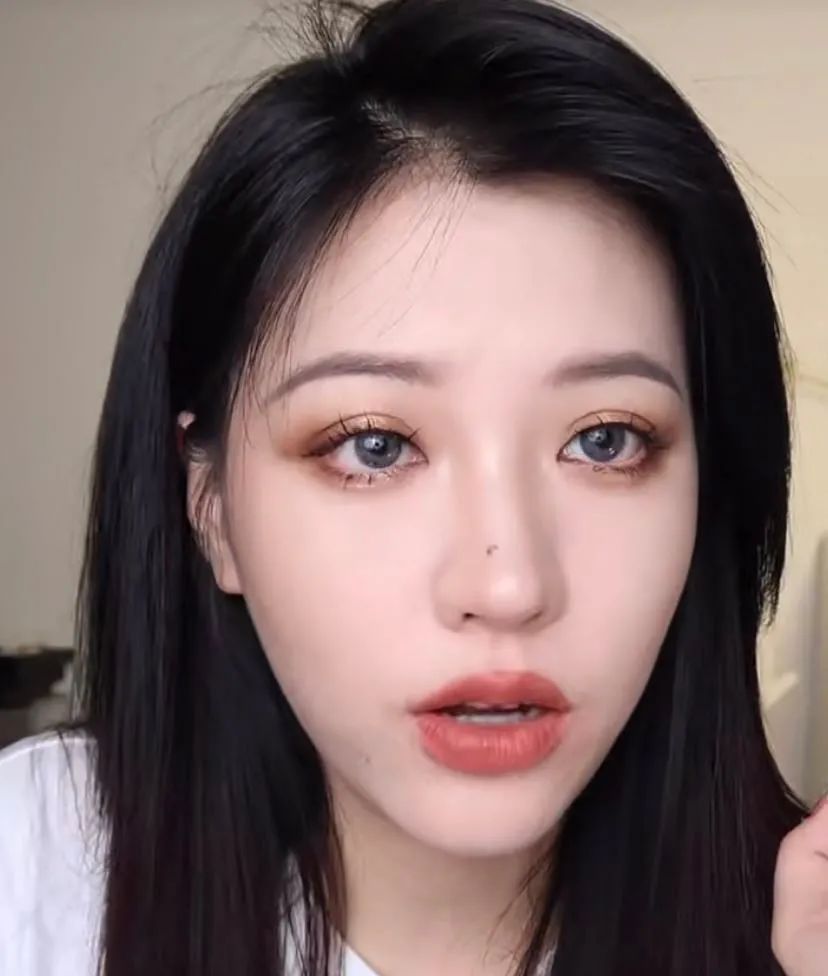 粉底液|不注意这8个化妆雷区，难怪你化妆比素颜还丑