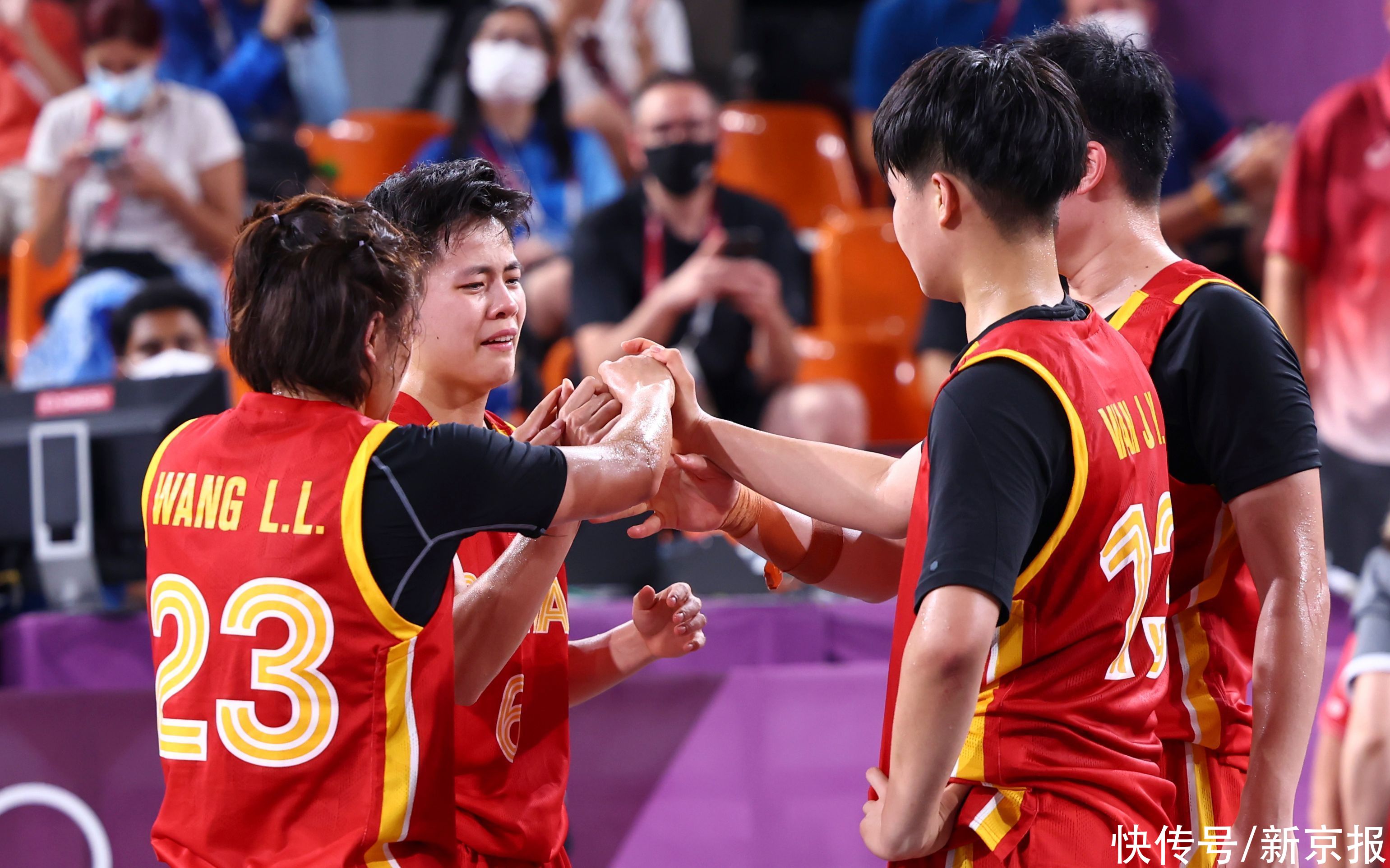 队员们|中国三人女篮奥运摘铜，主帅许佳敏并不满足