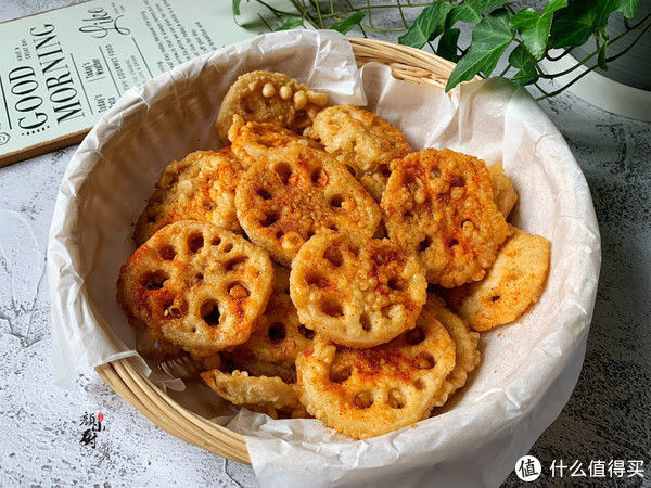 莲藕别再炒着吃,加4个鸡蛋简单一做,比吃肉还过瘾,全家都爱吃