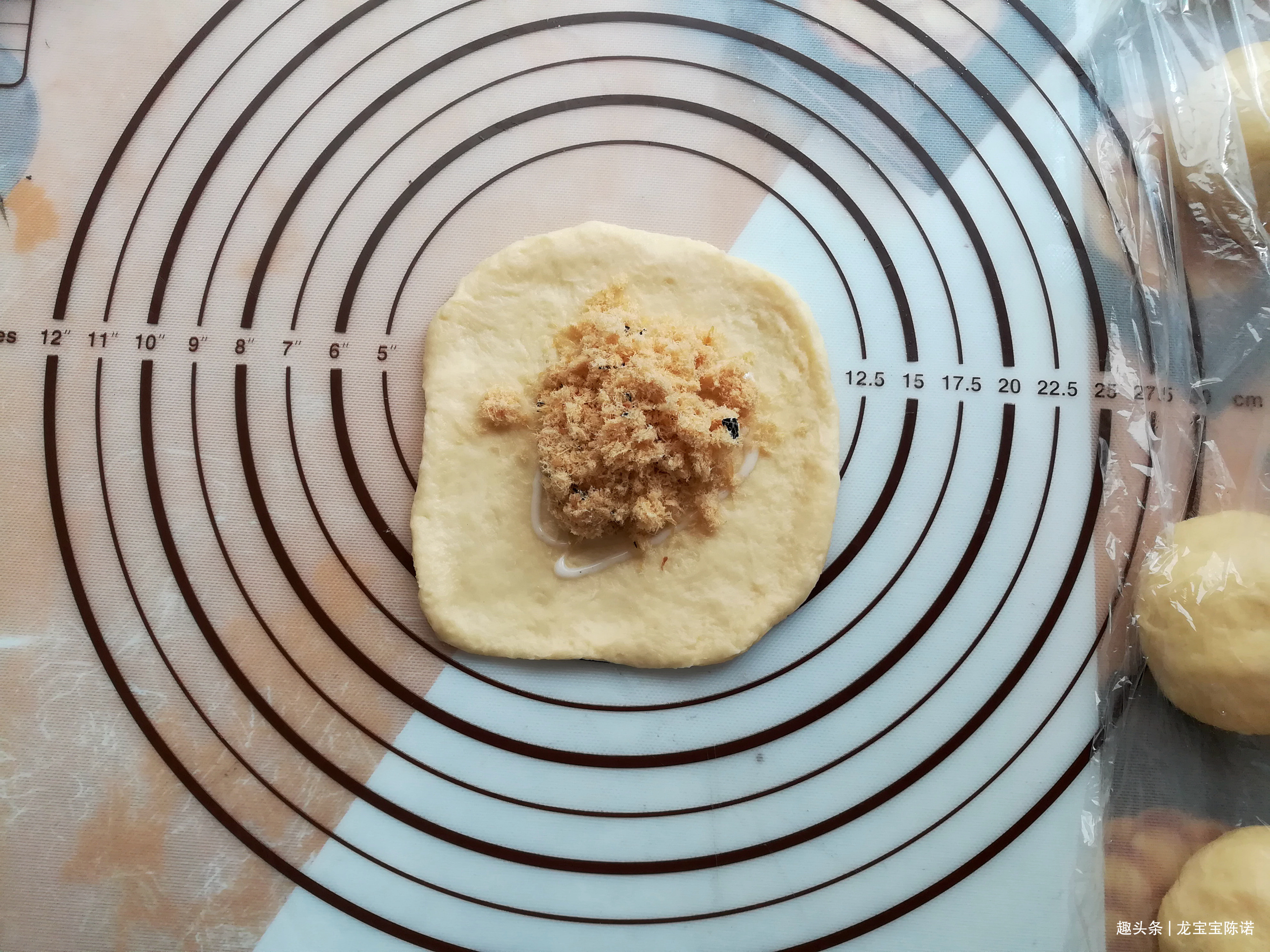 教你用酸奶做下午茶点心,10个成本不到5元,没有烤箱也能做