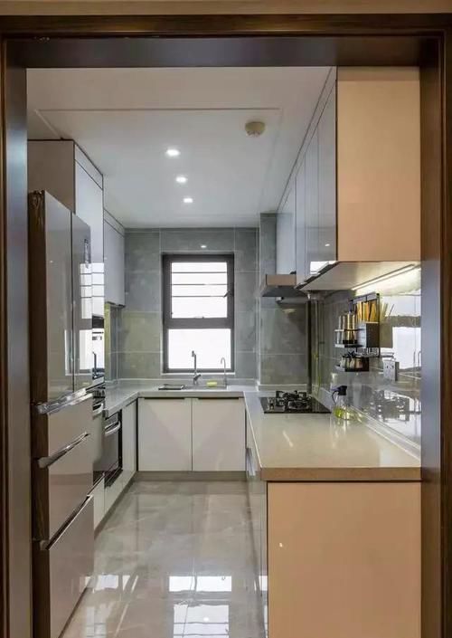 大理石|118平现代轻奢风，年轻人最喜欢的轻奢质感