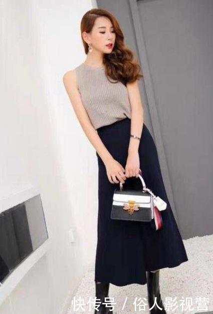 漂亮 非诚勿扰女嘉宾非常漂亮,上台就说了一句话,为啥灯全灭了