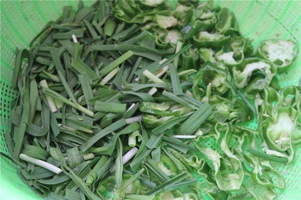 钾钠|有高血压,就不能吃韭菜医生辟谣不宜吃的食物,您要记牢