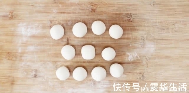 糯米粉|糯米粉开水一烫,两手一捏,自己一餐可以吃30个