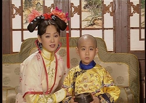 孝庄太后#青梅竹马不过是个幌子,孝庄和多尔衮的关系远不止叔嫂那么简单