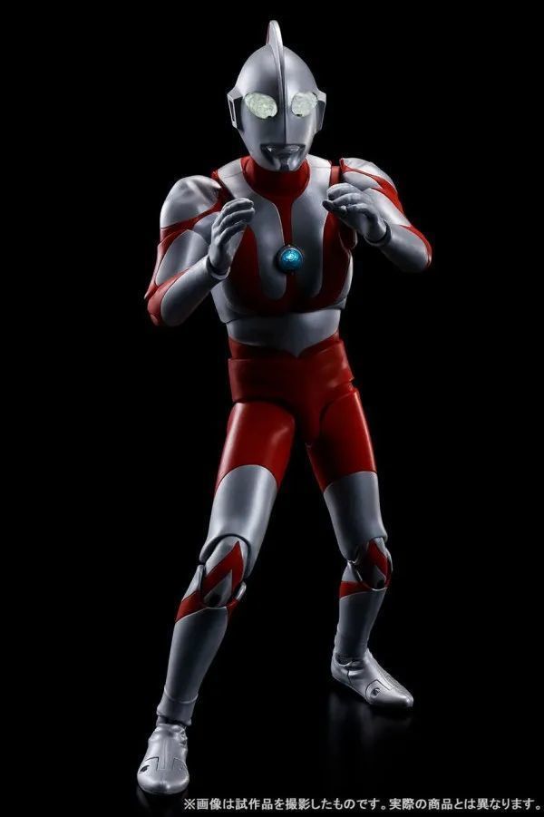 奥特曼|初代奥特曼真骨雕公开,完美再现当年的形象