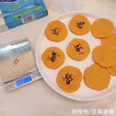 粉团|想要吃得健康,还是得吃香煎芝士蕃薯饼