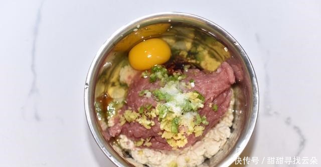 家庭团圆必吃它，红烧做法味道浓，能一下连吃三碗饭，全家都喜爱