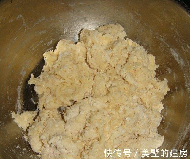 接头处|牛奶排包的详细做法,香软好吃,营养丰富,味道棒极了