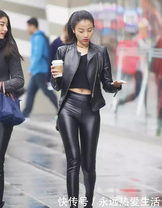 皮衣|骨架小的女生适合搭配皮衣，酷劲十足，潇洒有型！