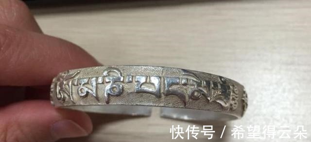 雪花银是纯银吗!