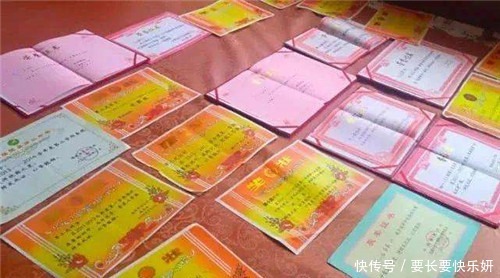 小龙|当年笑称高考太简单，阻止不了去打工的单小龙，最后考了多少分