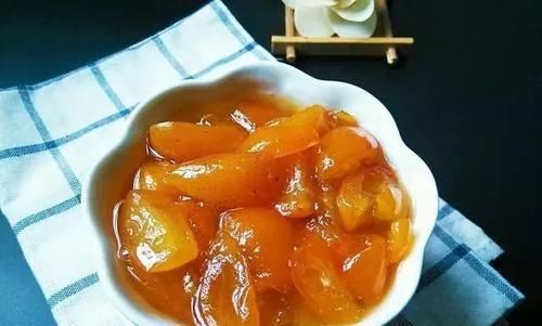 咳嗽最怕吃这果,加一把冰糖,三天两头吃一点,助你整冬不咳嗽!