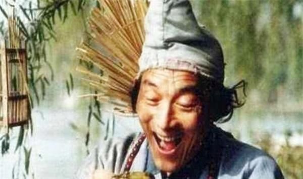 食物|游本昌吃坏食物王宝强喝牛奶,而她吃20个鸡腿,见到鸡腿就想吐