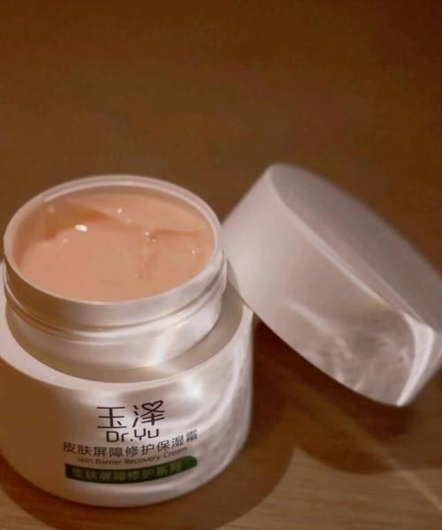 市面上的热门面霜，有的物有所值，但有的效果真的一般，你用过没