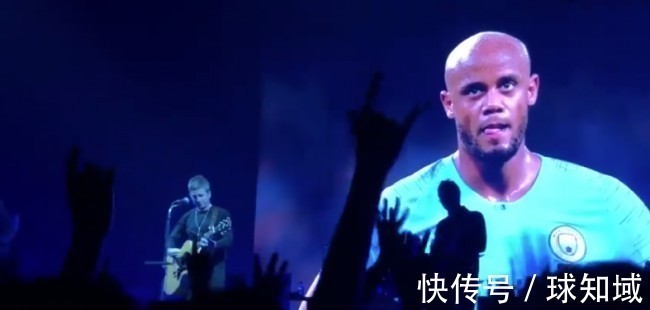 蓝月亮|别再嘲笑曼城球迷“冠军粉”了!这么多名人都是他们的死忠!