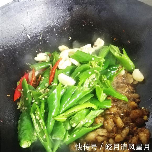 酒友|这蔬菜是酒友们的最爱,既是美味的下酒菜又是营养的解酒菜!