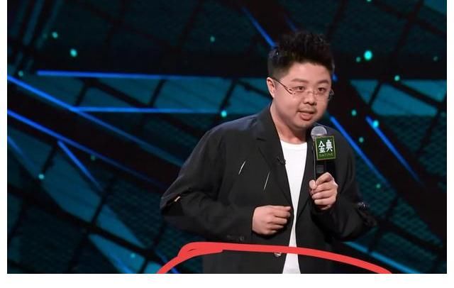 呼蘭|脫口秀大會決賽名場面：周奇墨奪冠，呼蘭力挺好兄弟王建國很催淚