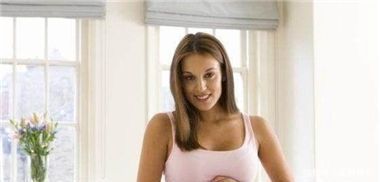 胎动|怀孕39周胎死腹中,胎儿发出的几种信号,孕妇却没读懂