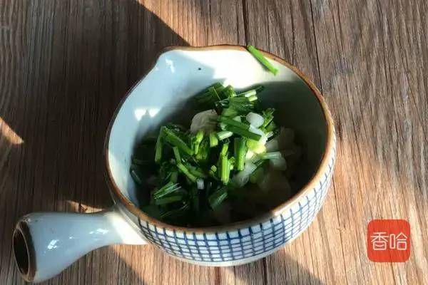 味碟|它被称为“蔬菜皇后”，胡萝卜素是芋头的600多倍，只卖2块一斤