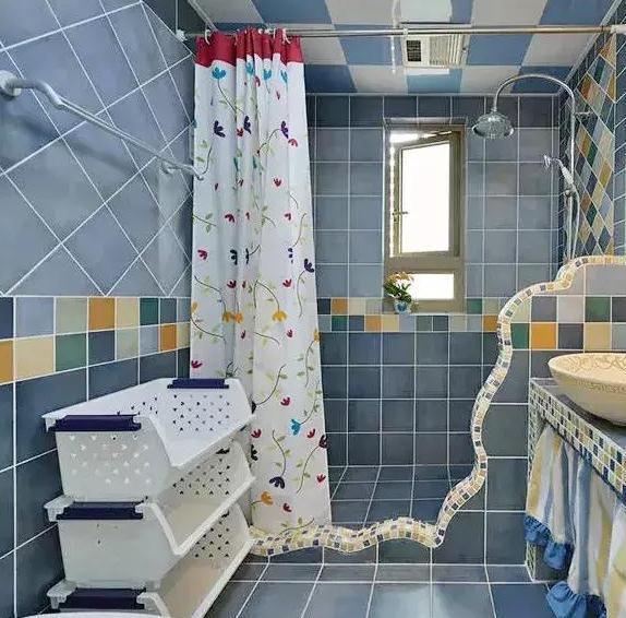 干湿|小卫生间别再装淋浴房了,现在流行这样设计,省钱耐用又不占地