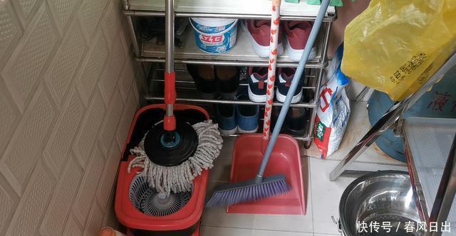 放错|3个地方不要放扫帚,不是迷信,放错了立马回家拿走