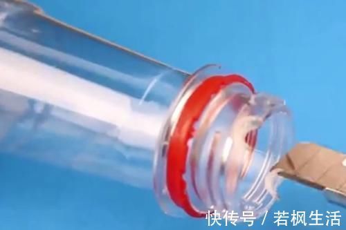 在塑料瓶口放一根铁钉，好多人不知道有啥用，但用过的人都夸好