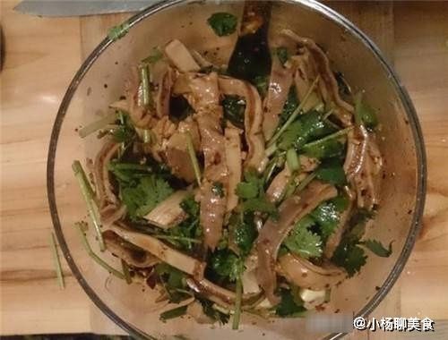 柔嫩|它是猪身上最香的，咸鲜香辣，柔嫩爽脆，益气养胃，去晚了没得卖