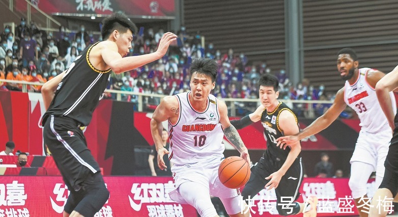 福建男篮|盘点CBA本赛季最让人失望的5支球队,输球是常态,彻底成鱼腩球队!