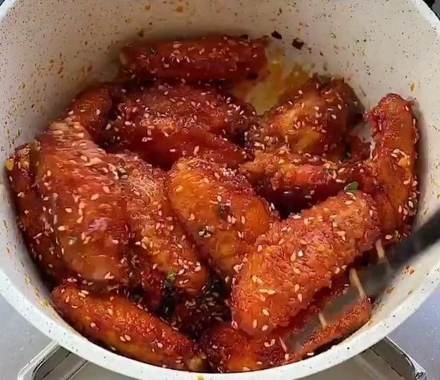 迷上|天寒地冻,孩子们迷上它,鲜嫩多汁,一口一个好过瘾,收藏试试吧