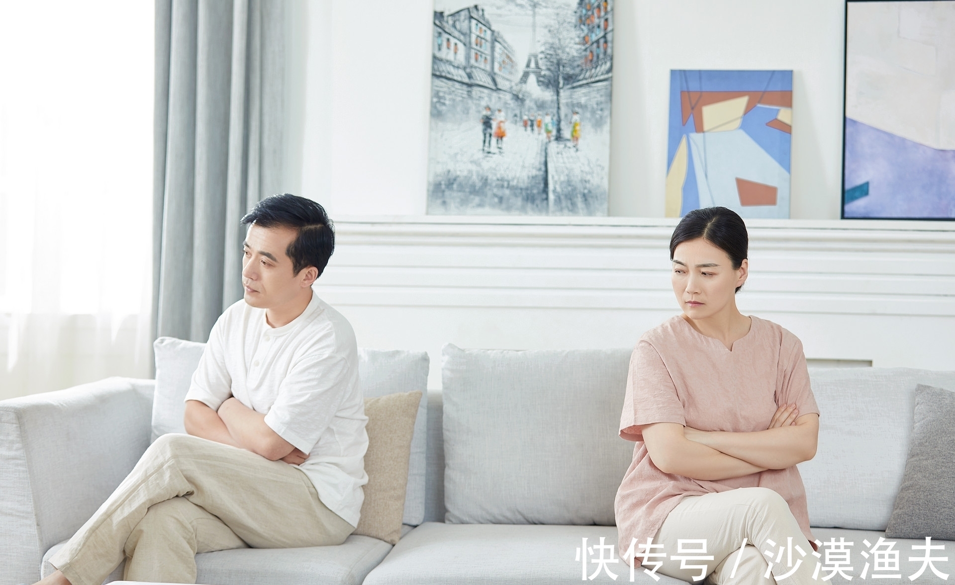 野马|为什么过了40岁的夫妻需要分床睡?原来分床睡的好处,这么多