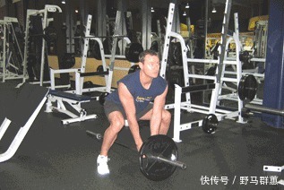 前束|想要打造3D肩膀，3个针对性的动作可以练习，让你锻炼效果倍增