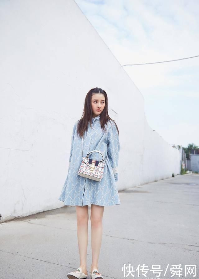 娃娃裙不仅减龄，还能“减肥”，多粗的腰都看不出~