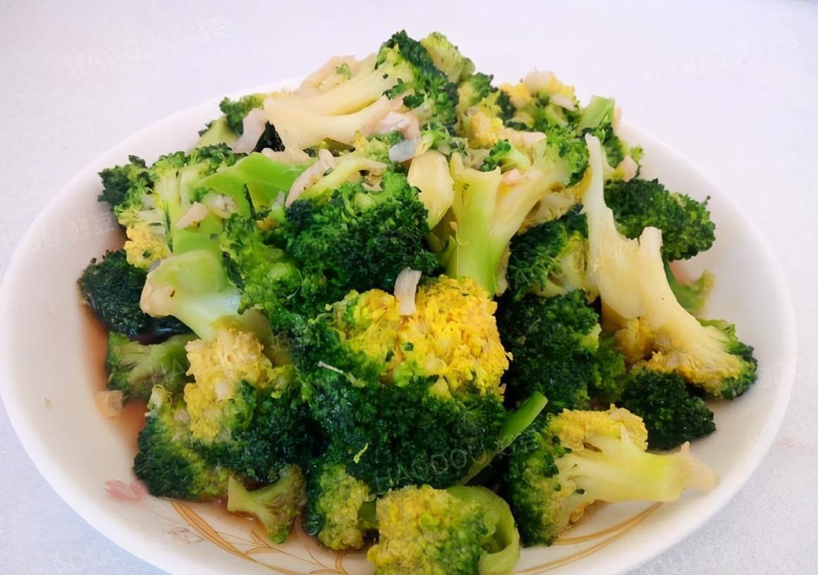 有益健康|聪明的人喜欢吃3种食物,美白护肤、延缓衰老,有益健康