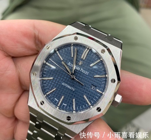 爱彼|三十岁男人的绝配,既能商务又能运动的江诗丹顿蓝盘纵横四海