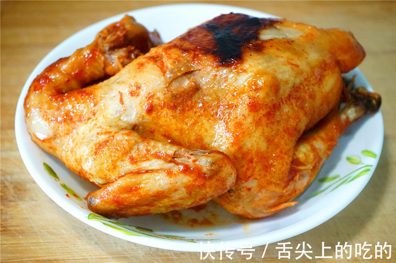 三黄鸡|电饭煲蒸鸡,顺滑可口,醇香脱骨,比烤鸡更香,上桌就被抢光