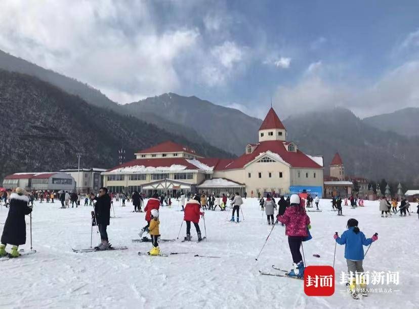 发烧友|冬奥带火四川滑雪市场：节日滑雪场火爆 有“发烧友”一个雪季花上万元